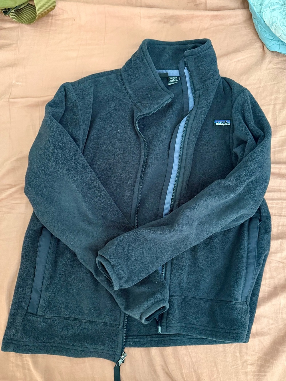 Columbia women’s M black fleece